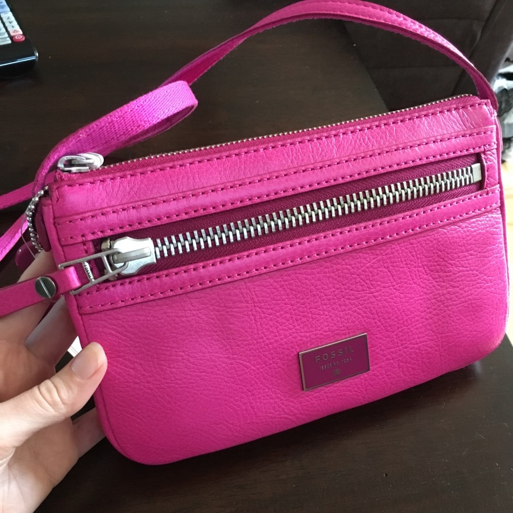 Brand new tags on Fossil purse.